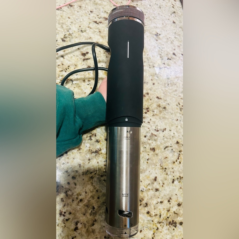 Sous Vide - Picture 3 of 4